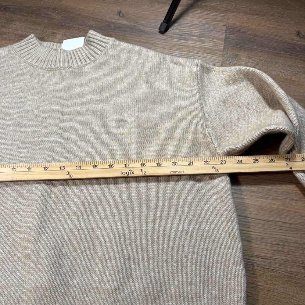 Cozy Mock Neck Knit Sweater Beige Oatmeal Oversized Medium NEW - Picture 4 of 4